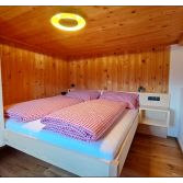 Schlafzimmer1kl